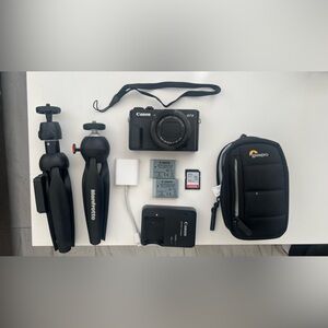 CANON G7X MARK II